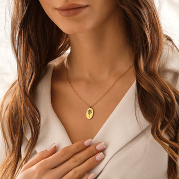 Gizify 18K Gold Birth Flower Necklace, Custom Everyday Necklace