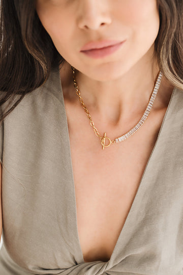 Gizify 18K Gold Filled T Bar Necklace,  Baguette Diamond Necklace