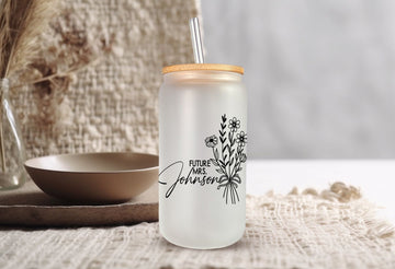 Personalized Bridesmaid Glass Cup, Bridesmaid Proposal Gifts, Wildflower Frosted Cup with Name, Wedding Party Gift, Bachelorette Party Favor